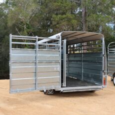 Fully Open Swing and Slide Tailgate